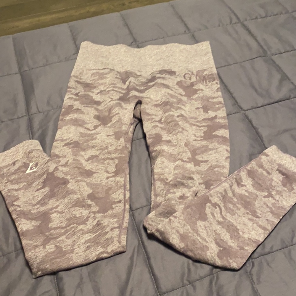 GYMSHARK Pale Purple Camo Leggings
